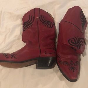 women’s cowgirl boots